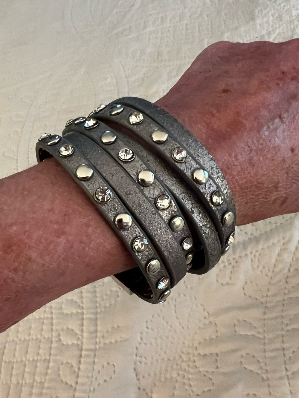Crystal Studded Wrap Bracelet - Silver Gray